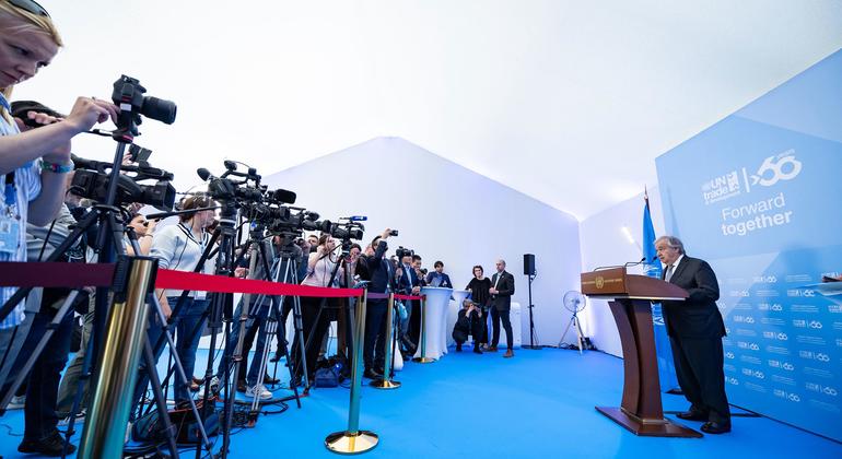 Le Secrétaire général de l'ONU lors d'une allocution devant des journalistes